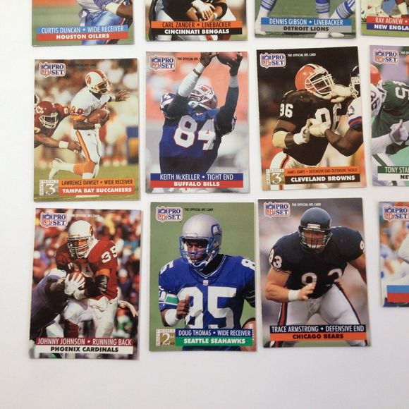 22 Vintage Pro Set Football Cards 1991 - Picture 4 of 10